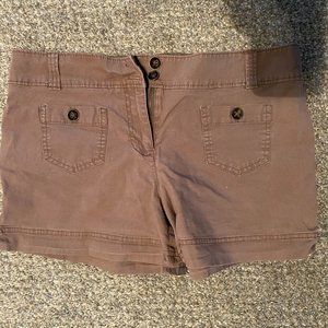 New York & Company size 10 dark khaki shorts